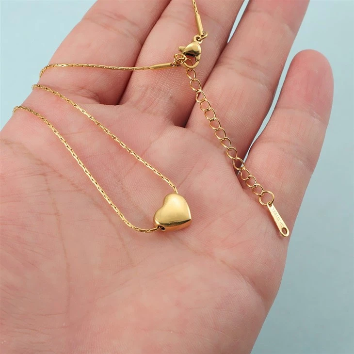 Dainty Heart Chain Necklace