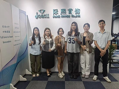 Cov neeg siv khoom hauv tebchaws Myanmar tuaj ntsib Guangzhou Chaw Ua Haujlwm...